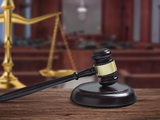 <b>那个考上博士的医生因离职被判赔30万元，冤不冤？</b>